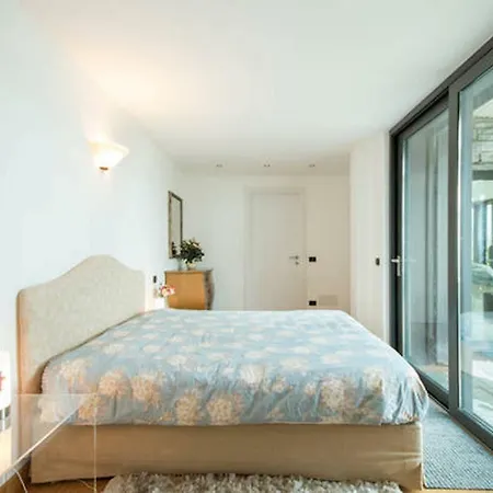 Parco San Andrea Elegante Ferienhaus *